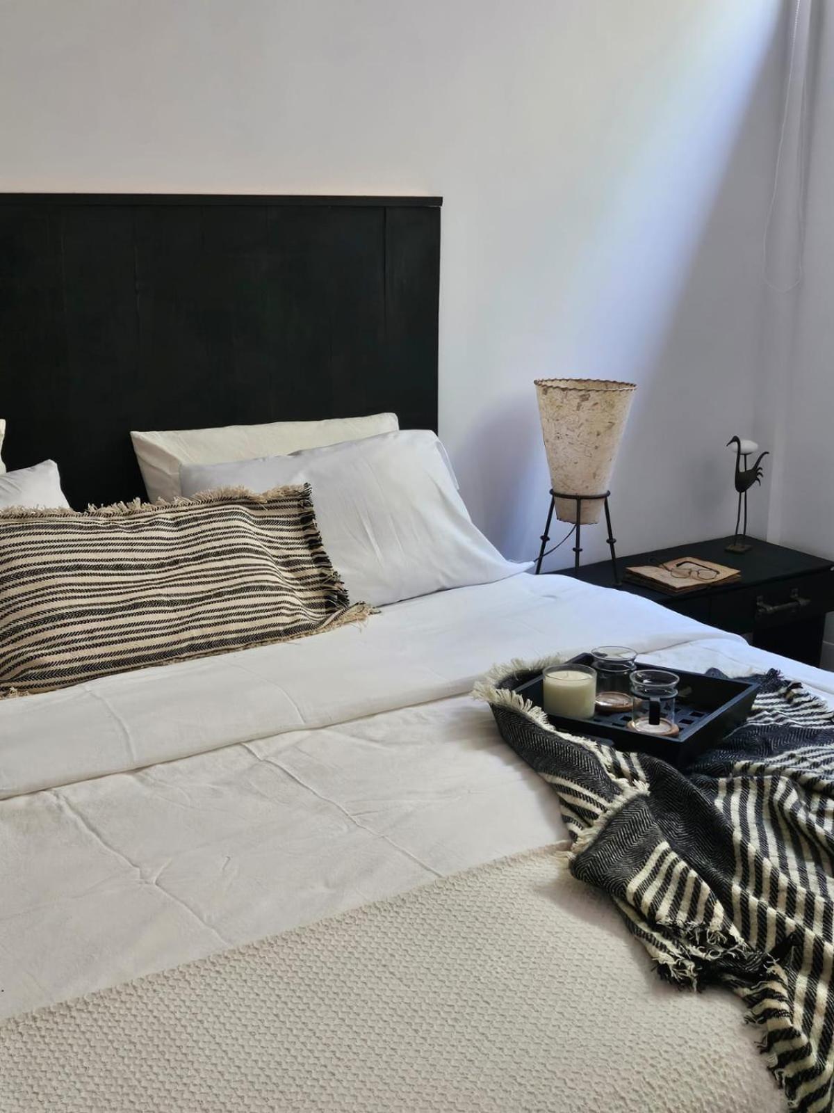 Las Glicinas Boutique Apartments Κολονία ντε Σακραμεντο Εξωτερικό φωτογραφία